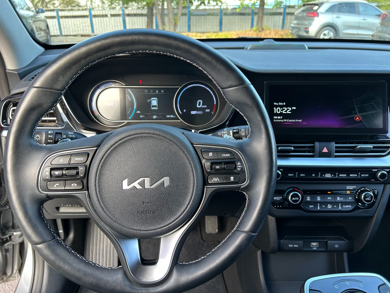 Kia Niro 64 kW, снимка 10 - Автомобили и джипове - 56425885