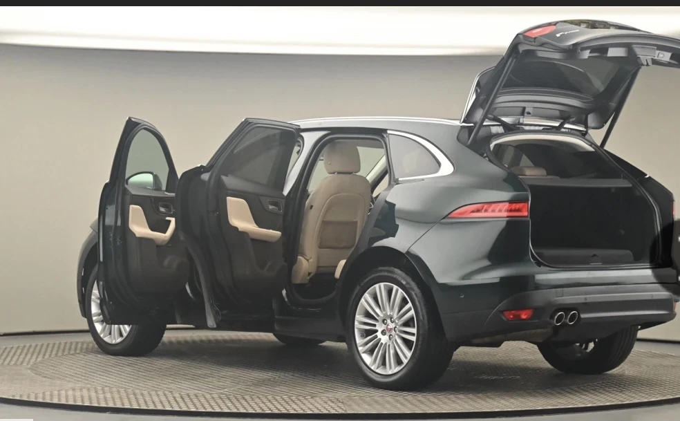 Jaguar F-PACE, снимка 3 - Автомобили и джипове - 56484245