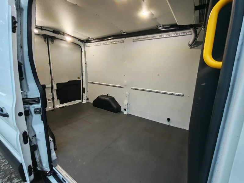 Ford Transit 2.0D-ХЛАДИЛЕН/GDP, снимка 15 - Бусове и автобуси - 53396173