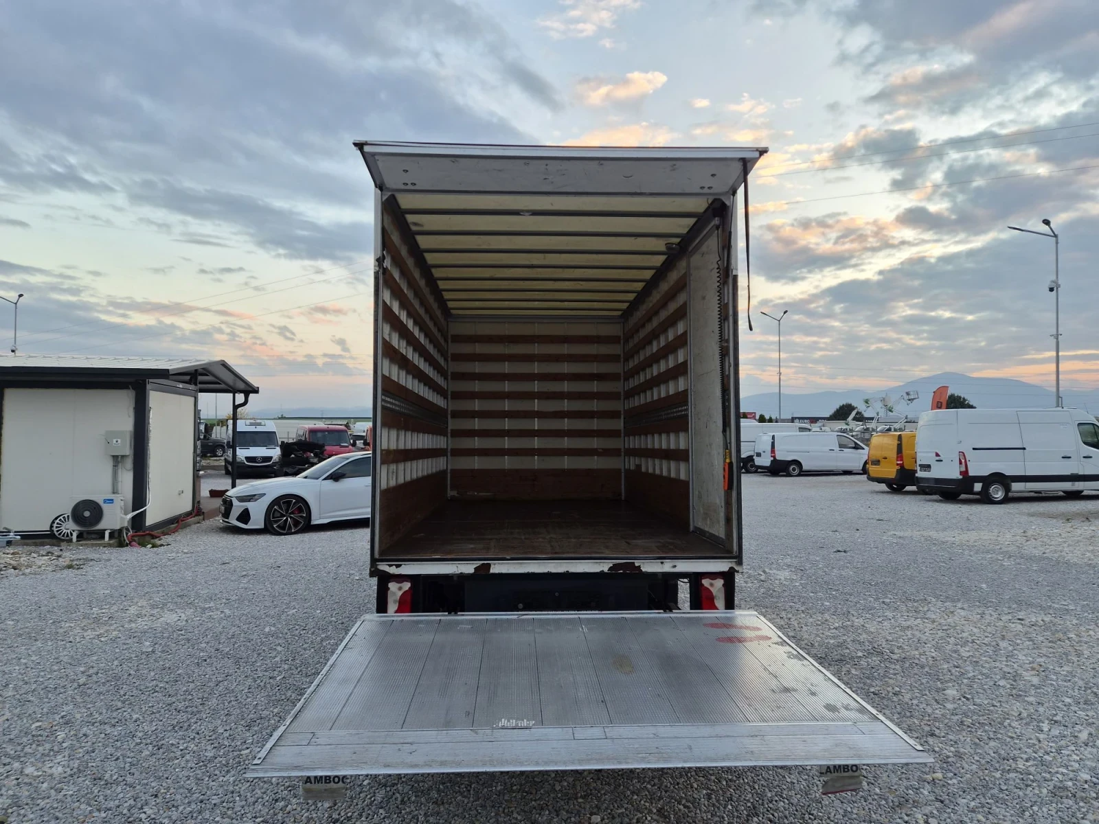 VW Crafter 2.0 TDI* �����* ����* ����� ����* �� 3.5���� | Mobile.bg � ����������� 13