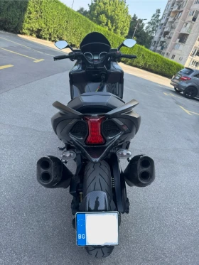 Обява за продажба на Aprilia SRV 850 Carbon Akrapovic ~15 000 лв. - изображение 5