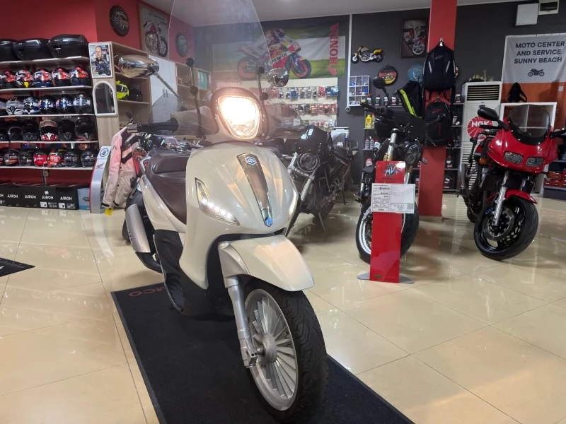 Piaggio Beverly Piaggio Beverly 300i, снимка 11 - Мотоциклети и мототехника - 53235246