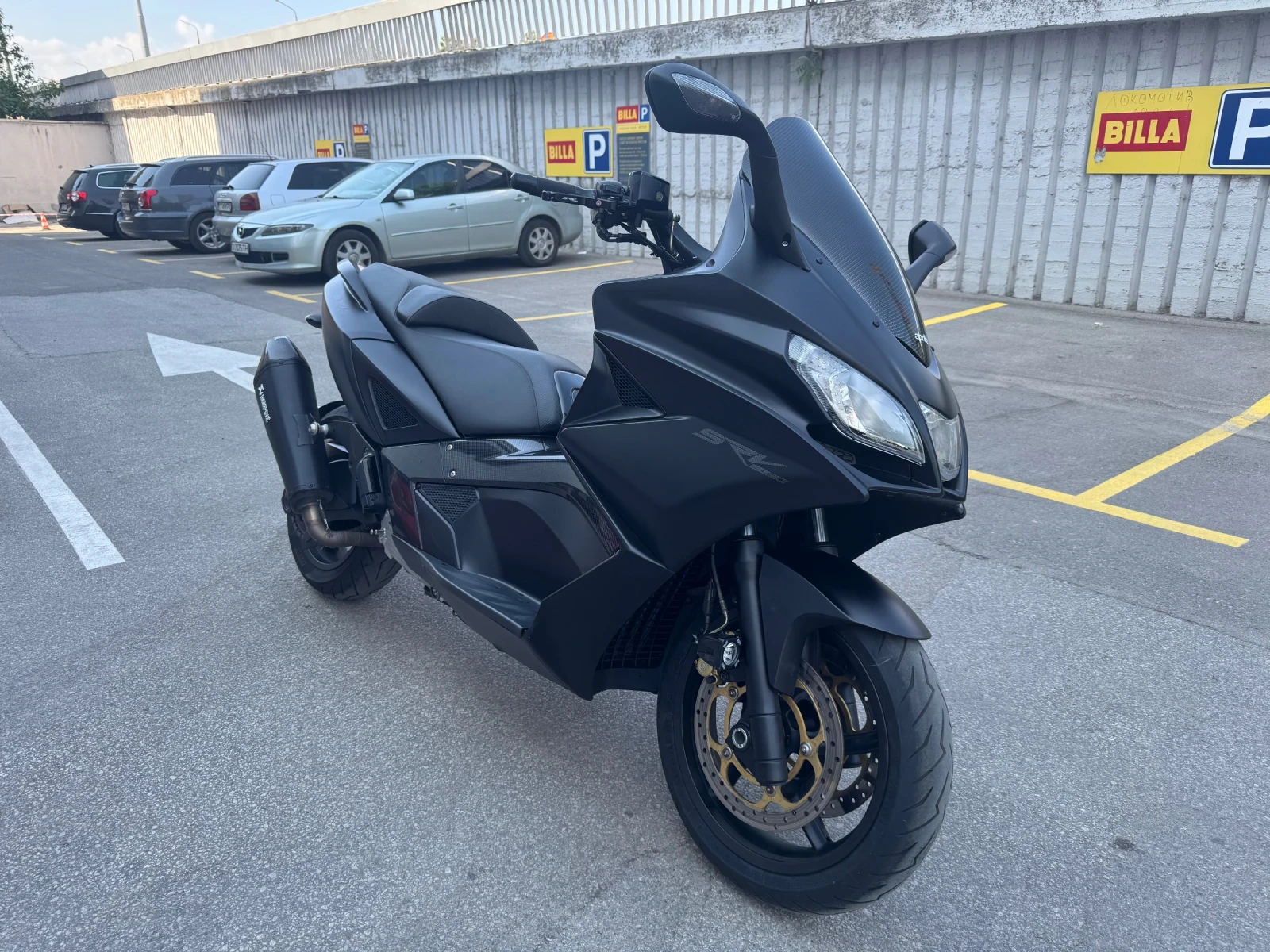 Aprilia SRV 850 Carbon Akrapovic | Mobile.bg   1