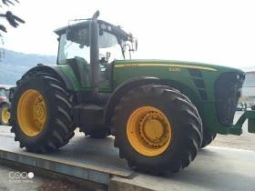      John Deere 8330