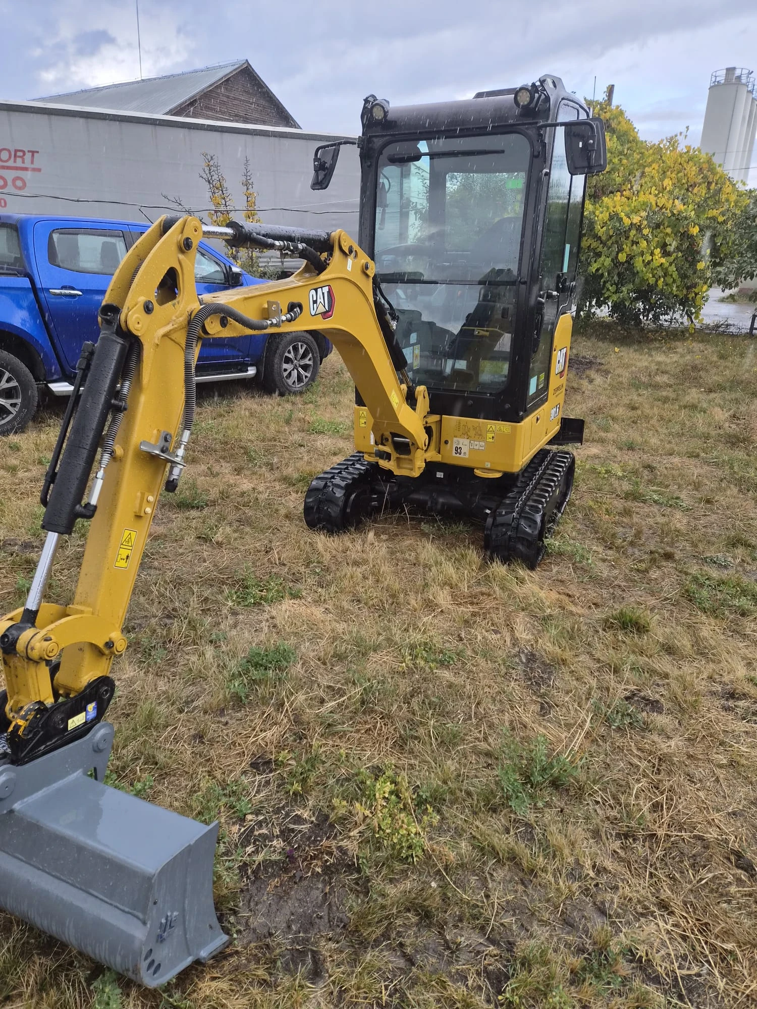 Багер Cat 301-6, снимка 3 - Индустриална техника - 56569198