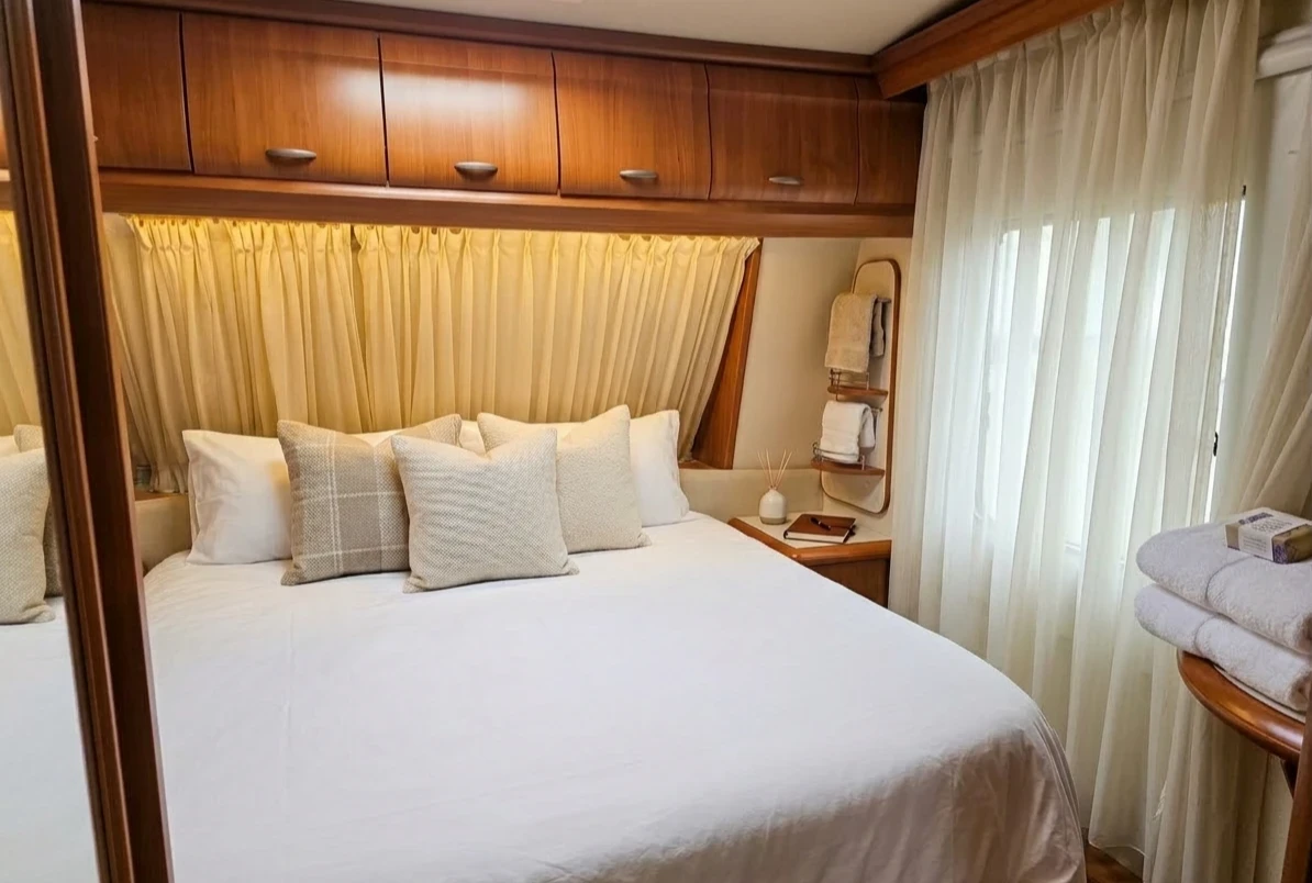 Каравана Hobby Vip Collection , снимка 4 - Каравани и кемпери - 53892379