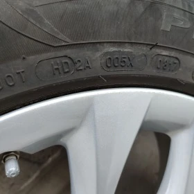 Гуми с джанти Michelin 205/55R17, снимка 9 - Гуми и джанти - 47573345