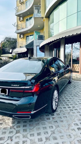 BMW 740 xDrive, снимка 2