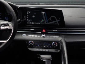 Hyundai Elantra 1.6 Automatic, снимка 10