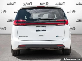 Chrysler Pacifica Select POWER SUNROOF NAV CARPLAY/ANDROID, снимка 4