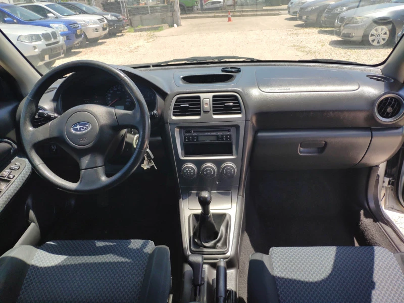 Subaru Impreza 1.5i, снимка 9 - Автомобили и джипове - 41410613