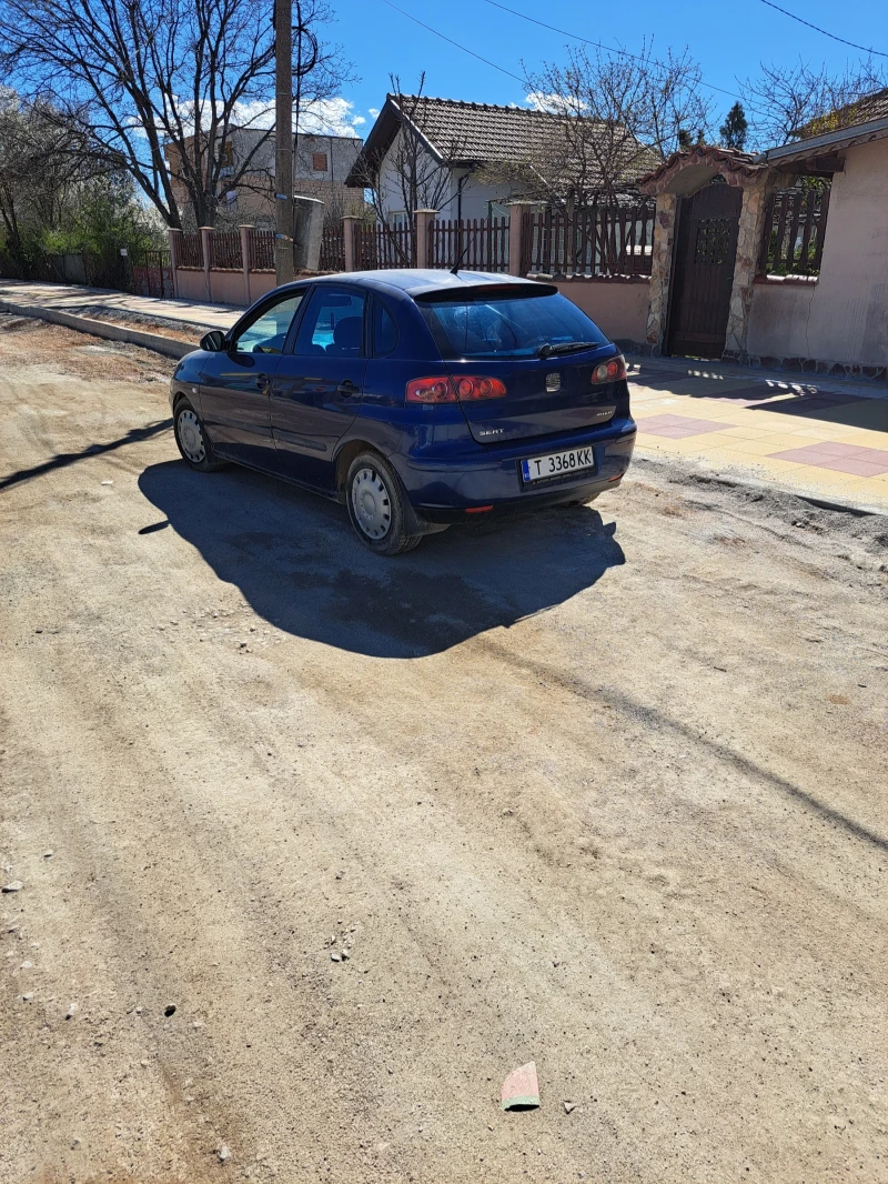 Seat Ibiza 1.2 16v, снимка 3 - Автомобили и джипове - 47352580