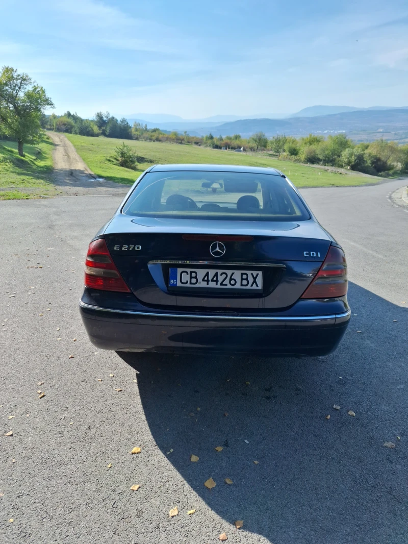 Mercedes-Benz E 270 270cdi, снимка 11 - Автомобили и джипове - 48046771