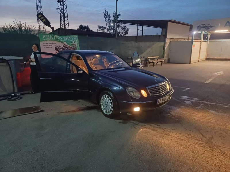 Mercedes-Benz E 270 270cdi, снимка 5 - Автомобили и джипове - 48046771