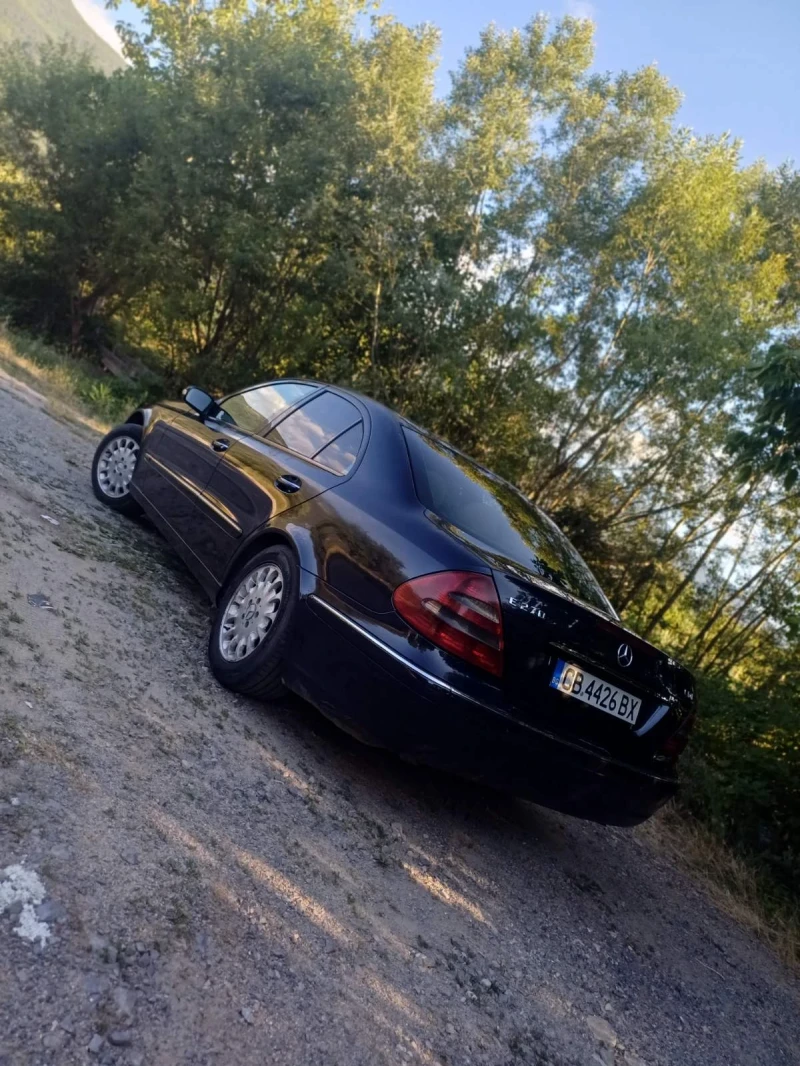 Mercedes-Benz E 270 270cdi, снимка 3 - Автомобили и джипове - 48046771