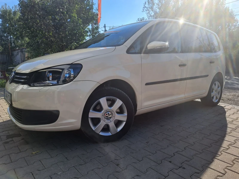 VW Touran, снимка 1 - Автомобили и джипове - 48168762