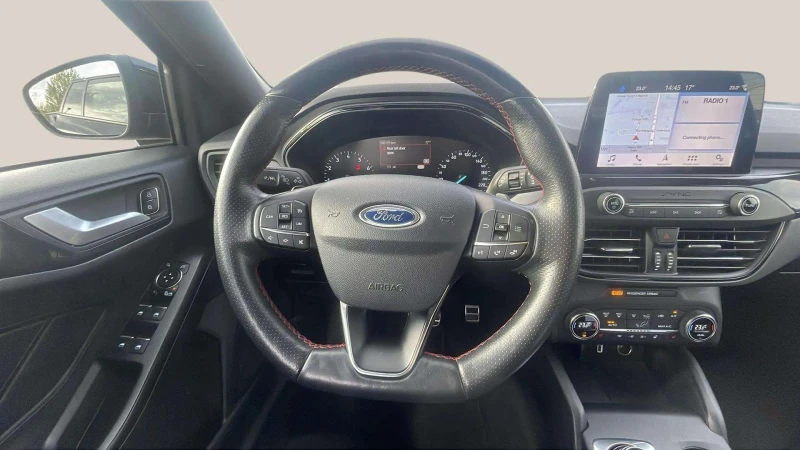 Ford Focus 1.0 EcoBoost, снимка 12 - Автомобили и джипове - 48093298