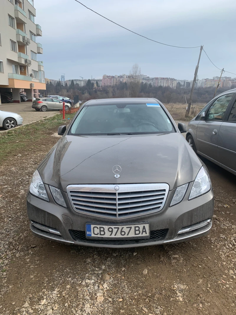 Mercedes-Benz E 350 4MATIC 7G-tronic, снимка 1 - Автомобили и джипове - 48825699