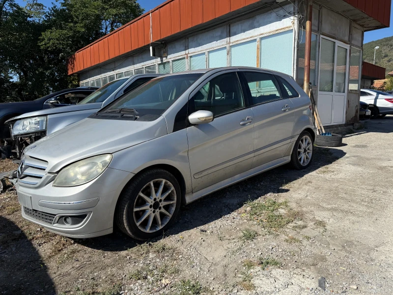 Mercedes-Benz B 200 2.0CDI, снимка 2 - Автомобили и джипове - 51757457