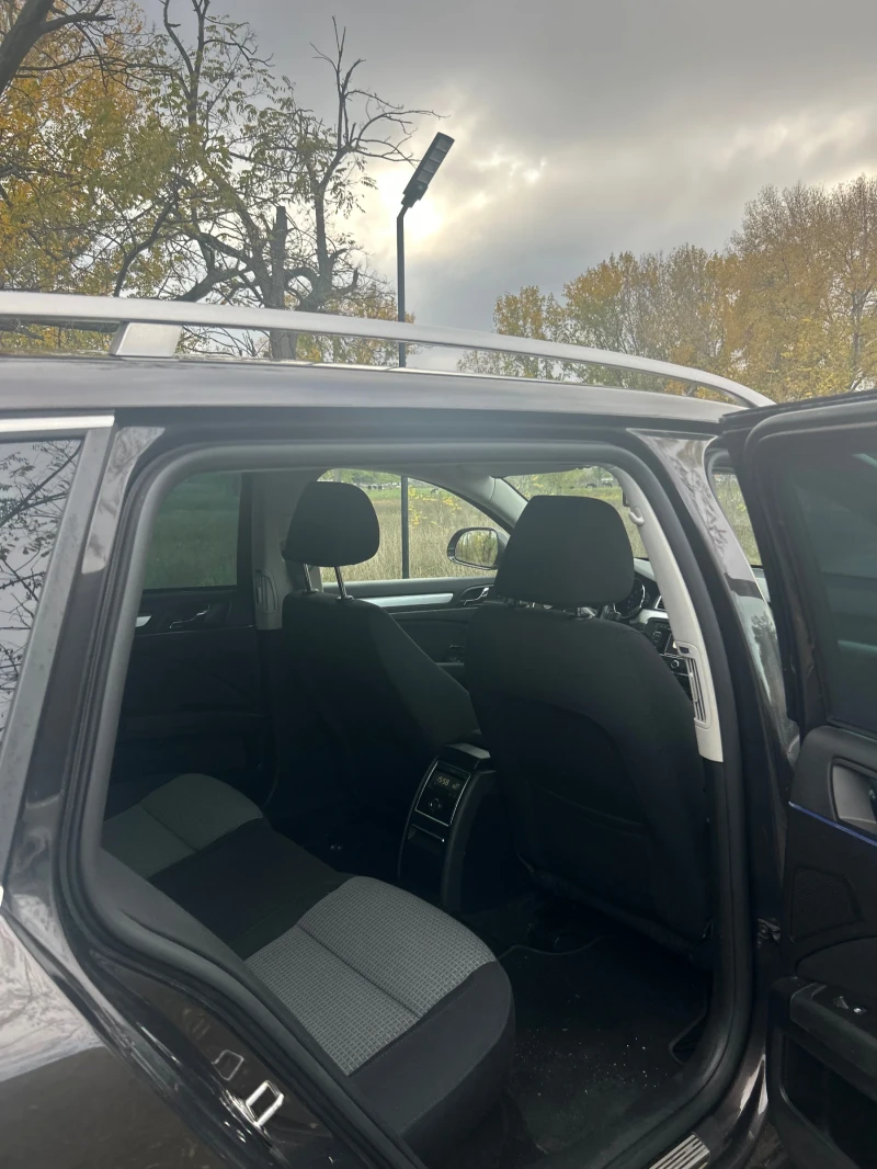 Skoda Superb Superb, снимка 9 - Автомобили и джипове - 52351663