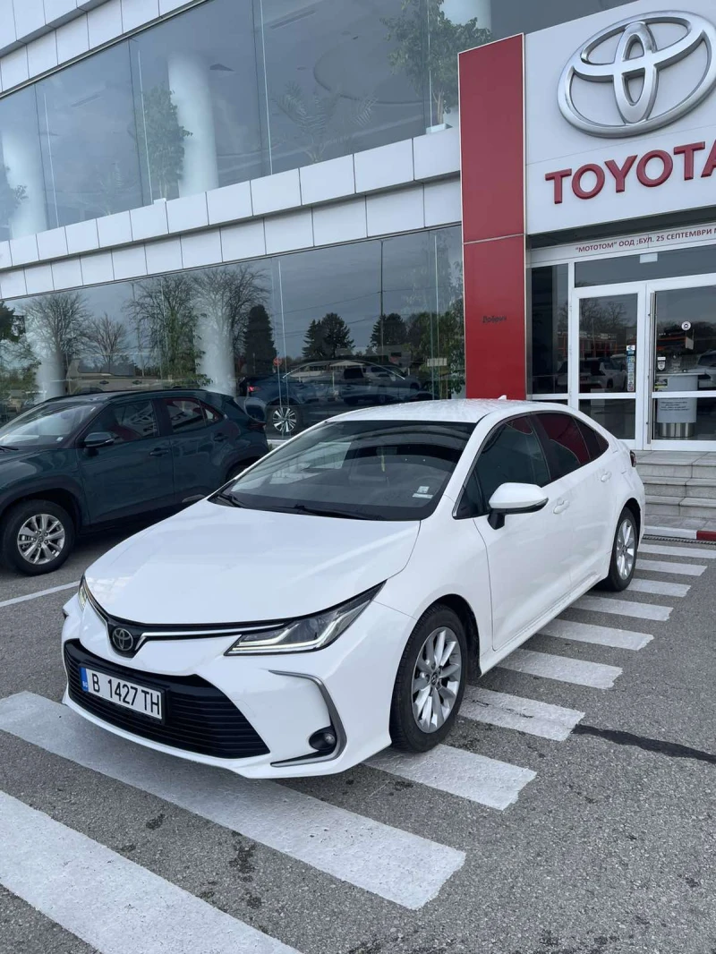 Toyota Corolla 1.5 Luxury, снимка 3 - Автомобили и джипове - 52536696