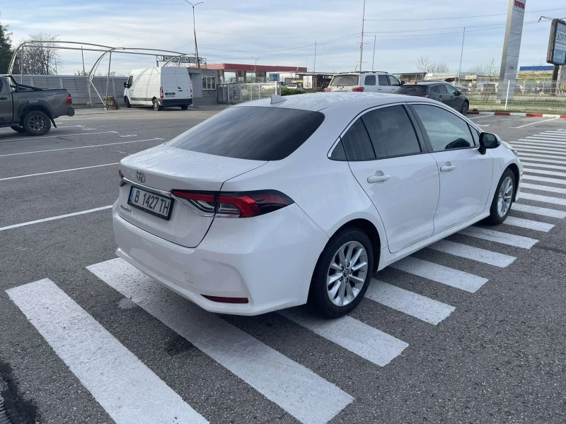 Toyota Corolla 1.5 Luxury, снимка 6 - Автомобили и джипове - 52536696