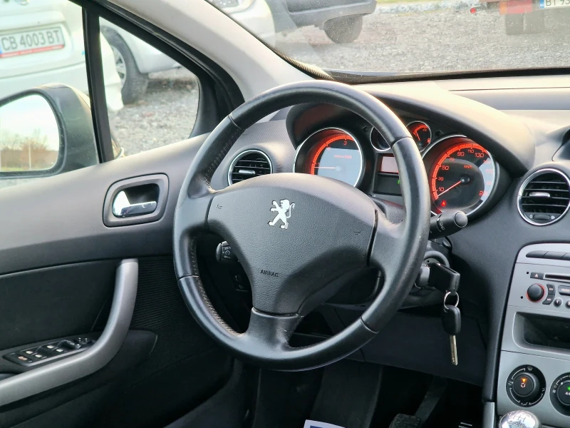 Peugeot 308 1.6HDI* ПАНОРАМА , снимка 12 - Автомобили и джипове - 52805108