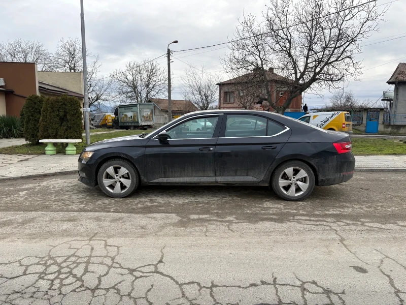 Skoda Superb 2.0TDI 2018 Ръчка , снимка 7 - Автомобили и джипове - 53326142