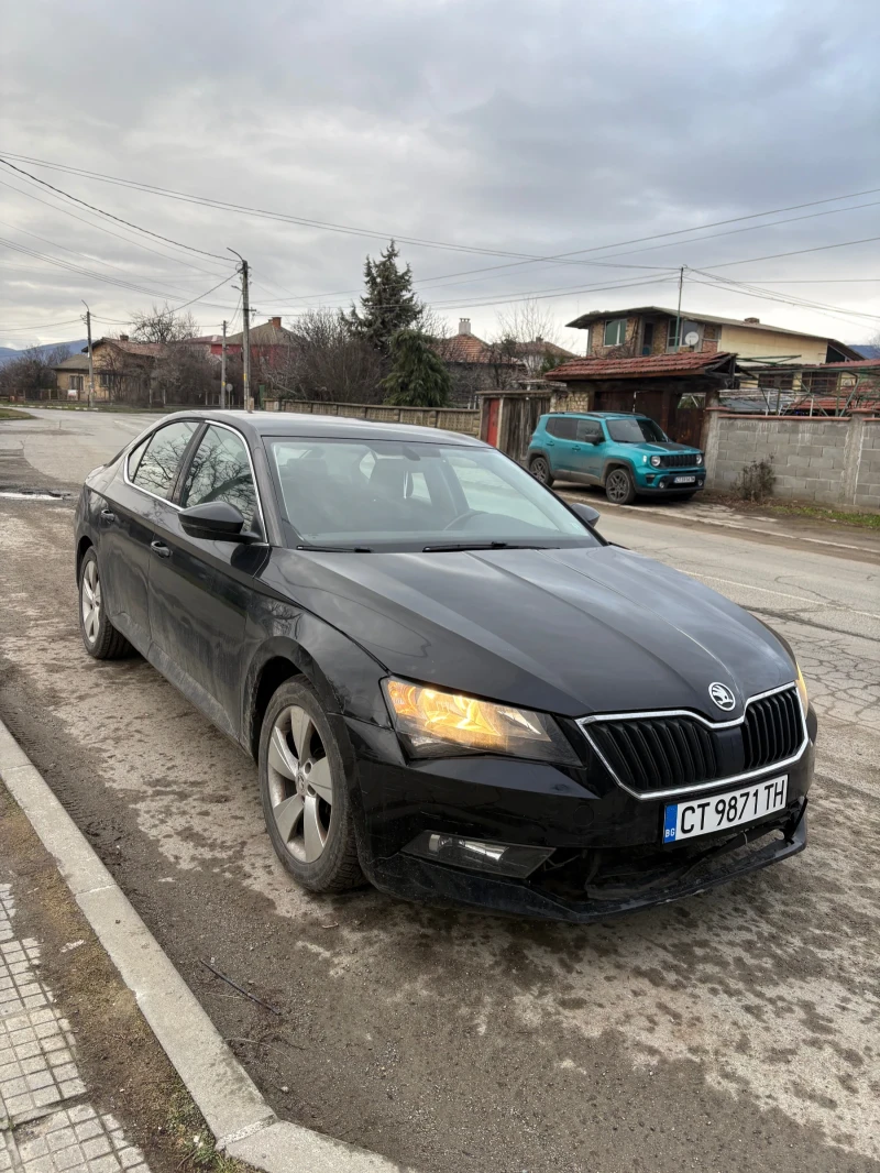 Skoda Superb 2.0TDI 2018 Ръчка , снимка 3 - Автомобили и джипове - 53326142