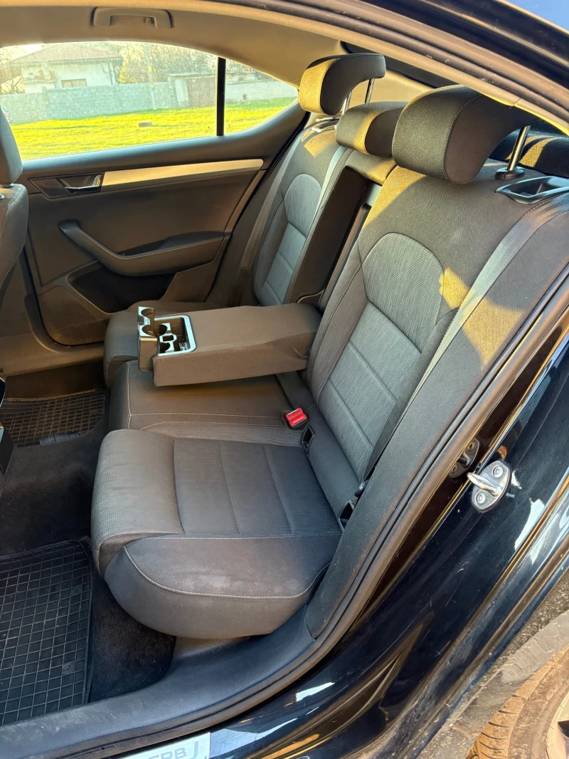 Skoda Superb 2.0TDI 2018 Ръчка , снимка 14 - Автомобили и джипове - 53326142