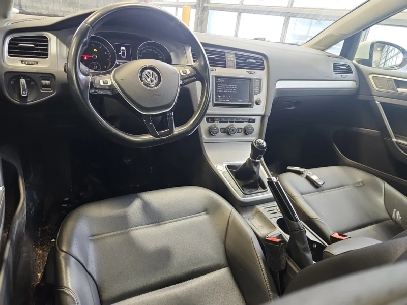 VW Golf * COMFORTLINE * CARFAX * ЦЕНА ДО БГ, снимка 6 - Автомобили и джипове - 53332644