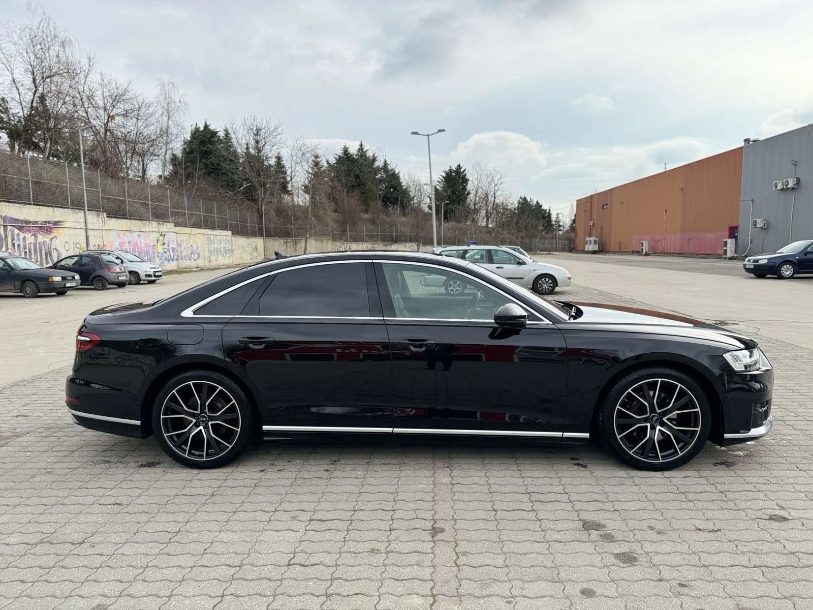 Audi A8 5.00TDI  - изображение 6