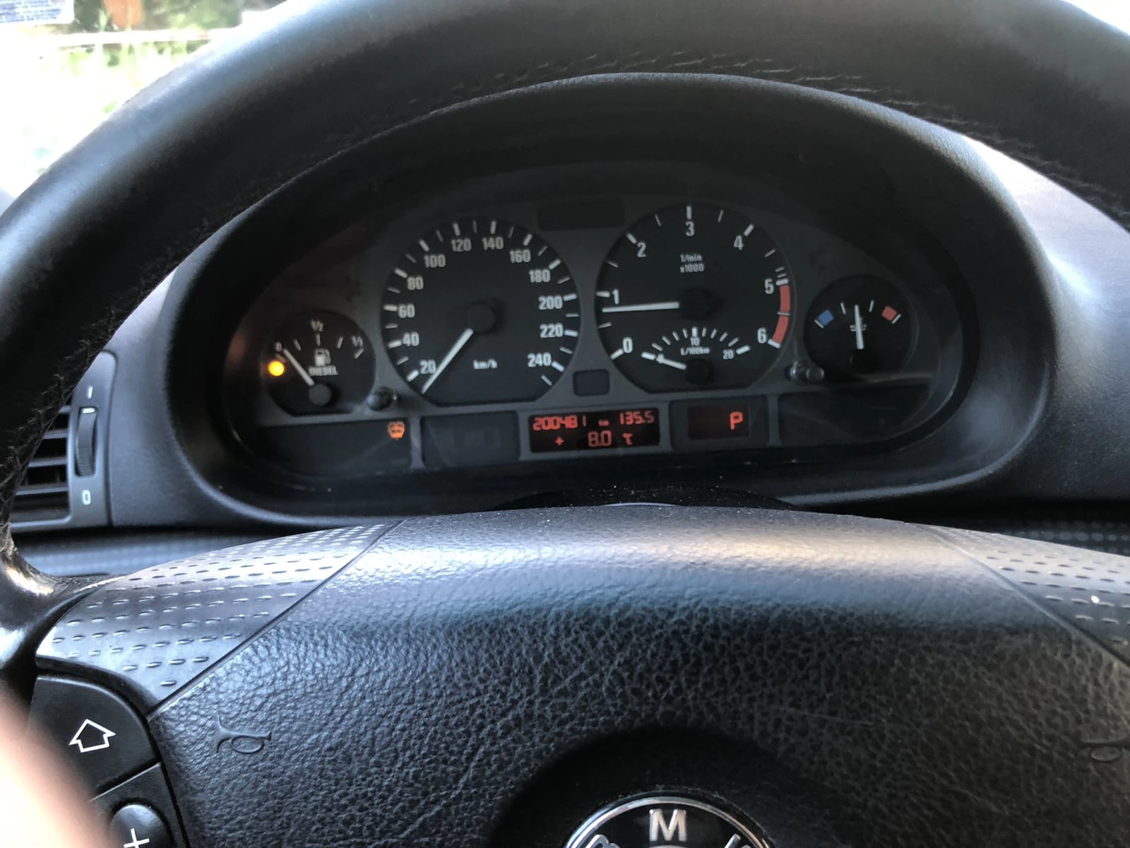 BMW 320 2.0 - изображение 7