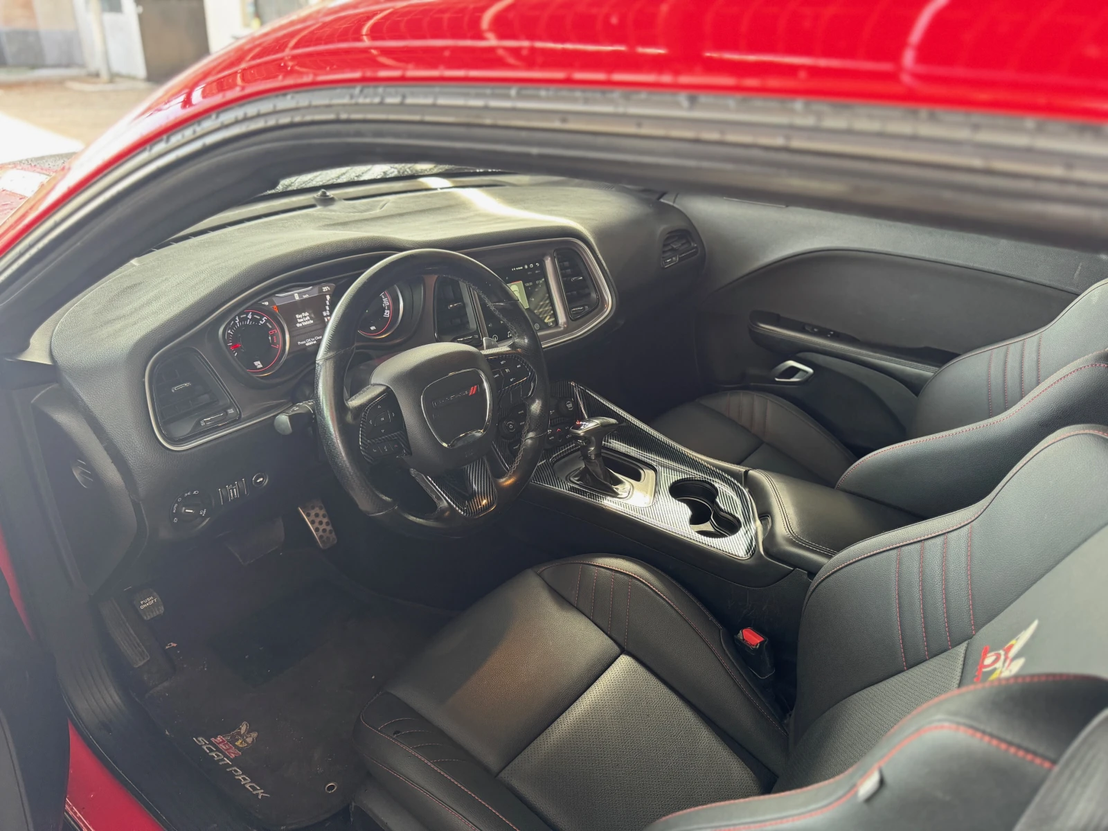 Dodge Challenger HEMI 5.7  - изображение 8