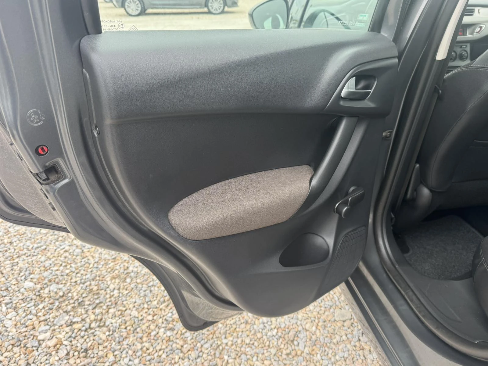 Citroen C3 1.2I - изображение 7