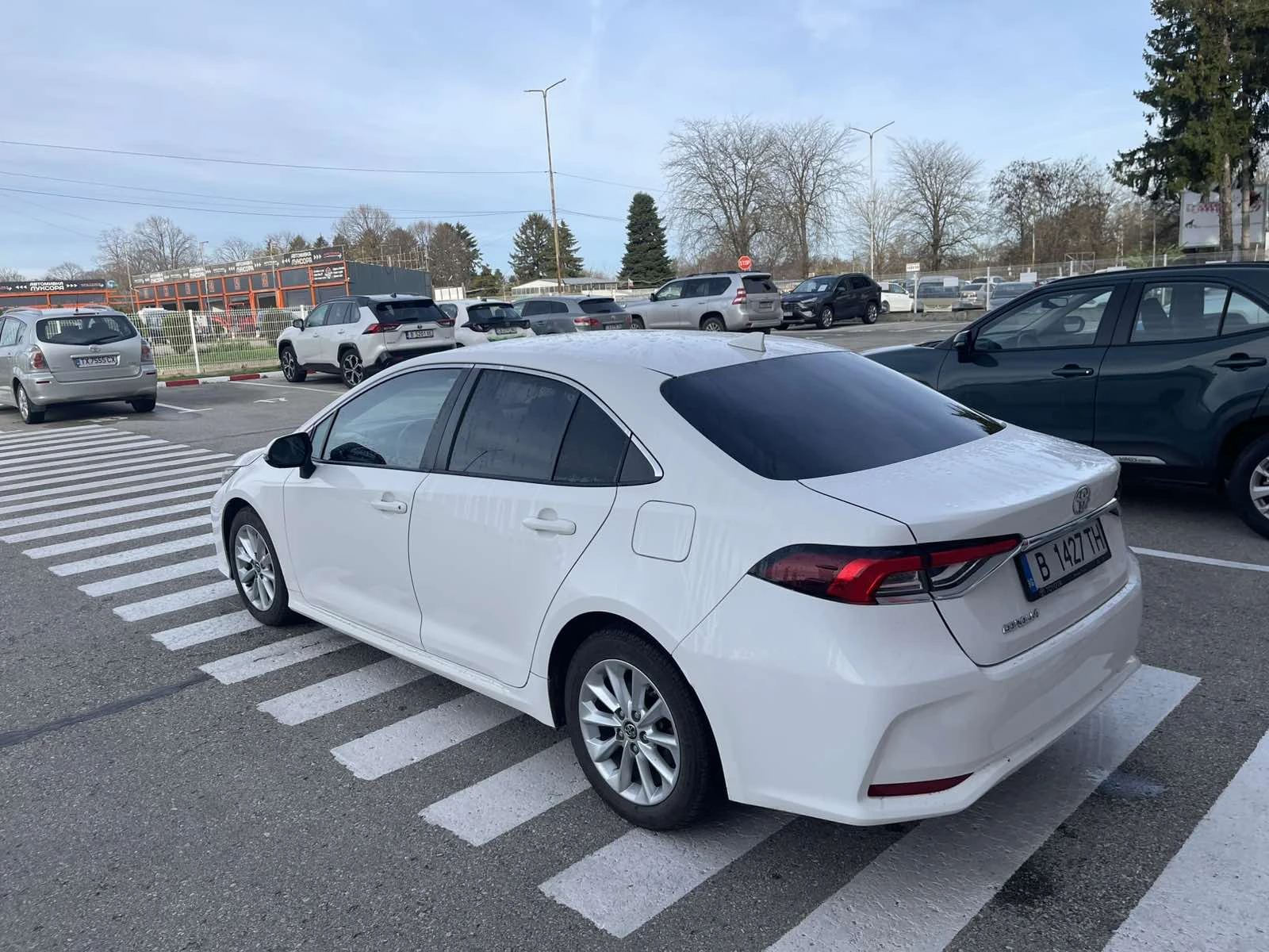 Toyota Corolla 1.5 Luxury - изображение 8