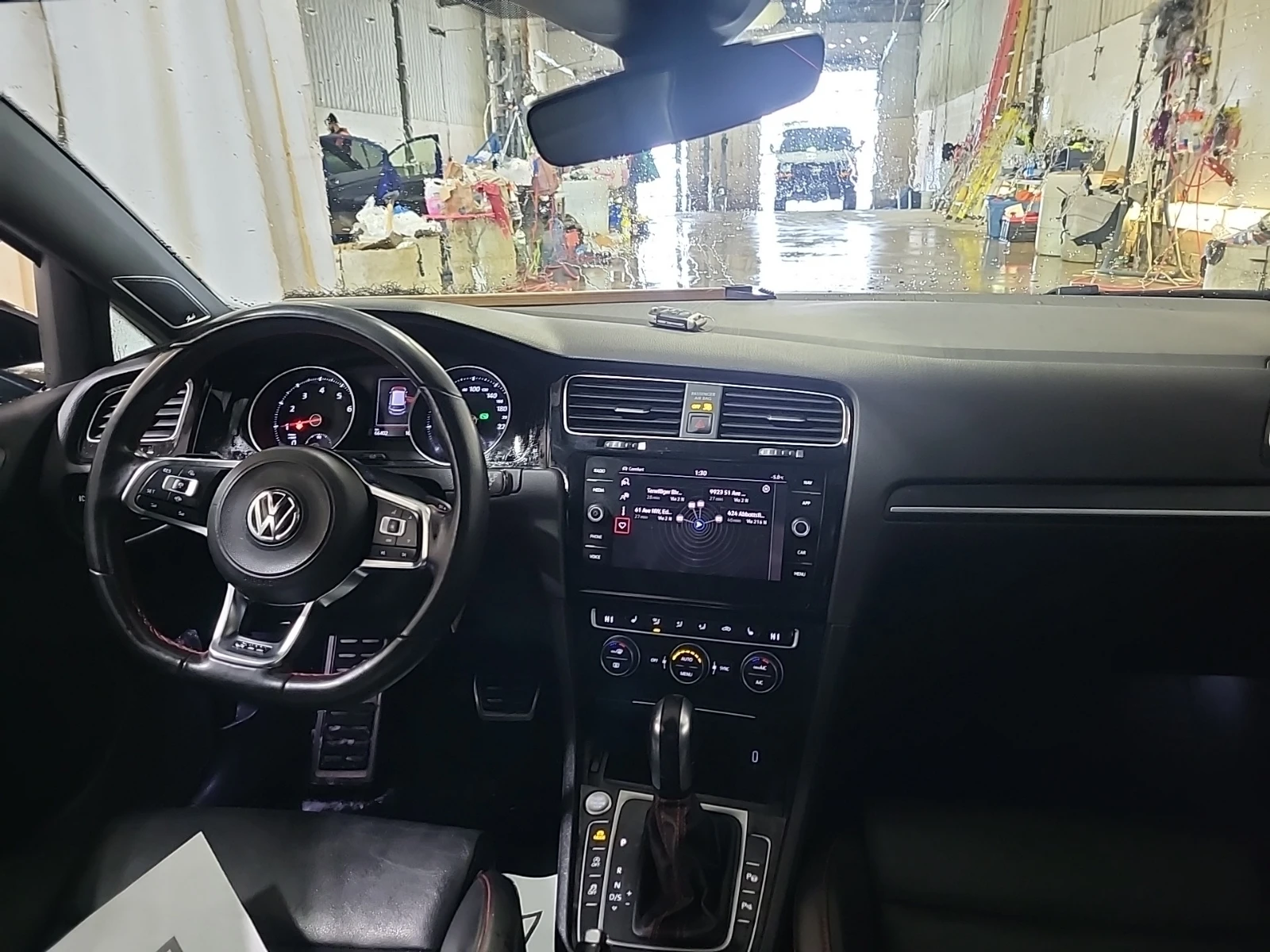 VW Golf GTI AUTOBAHN Edition * CARFAX *  - изображение 7