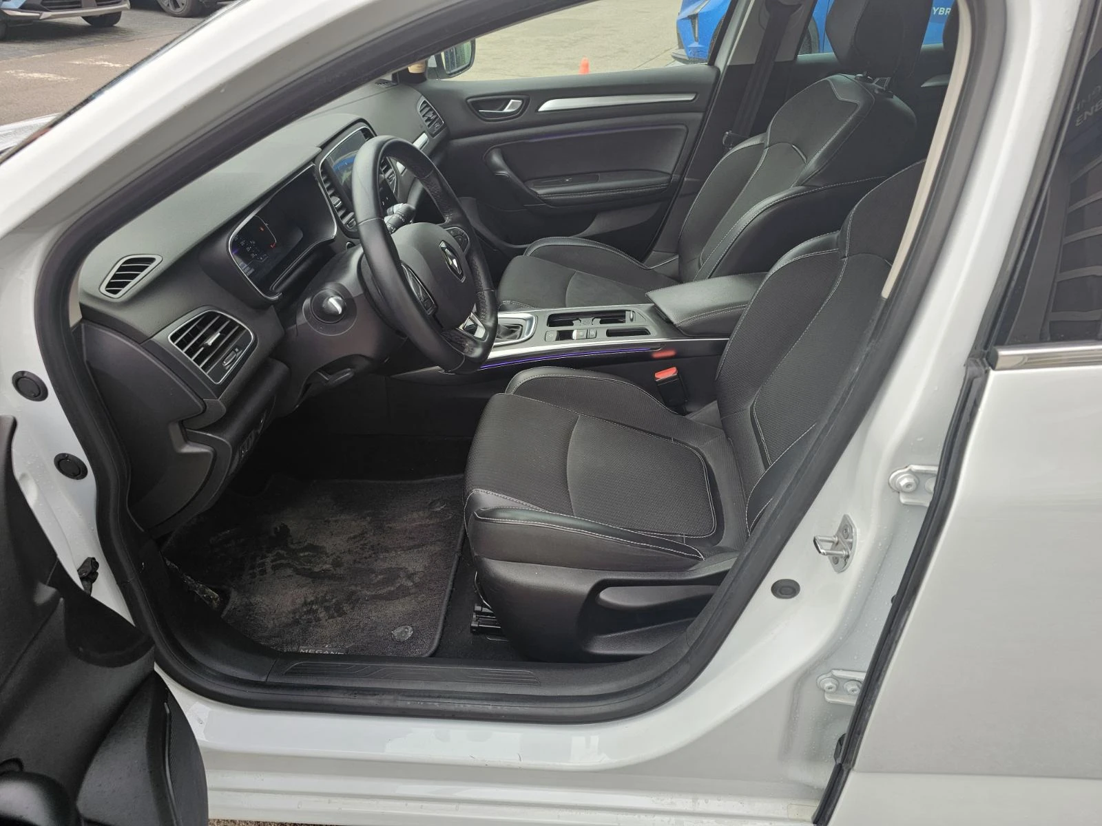 Renault Megane 1.3 TCe 140 EDC | Mobile.bg � ����������� 13