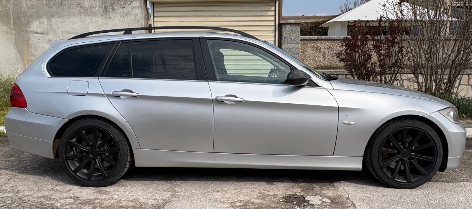 BMW 330, снимка 2 - Автомобили и джипове - 53970917