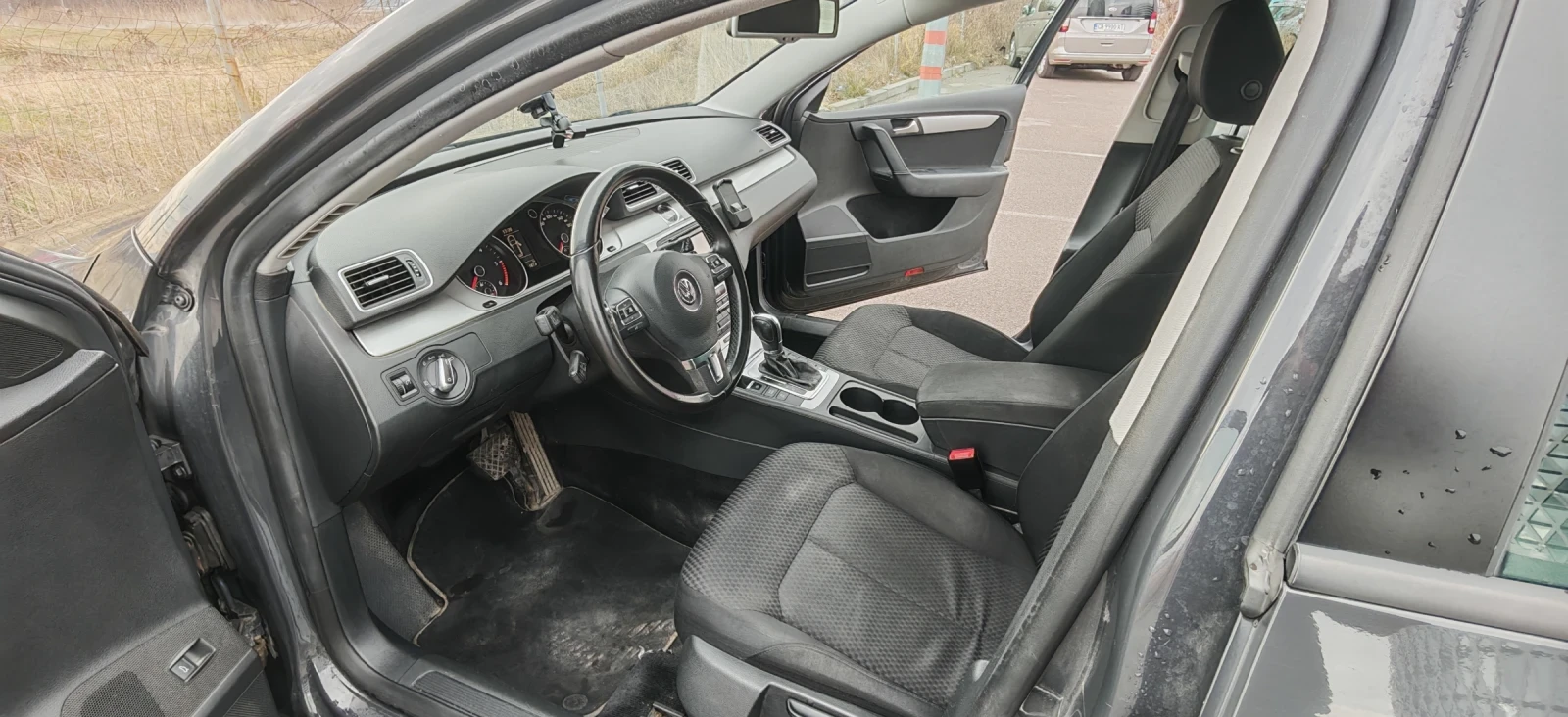 VW Passat 2.0d 140к.с. DSG EURO 5, снимка 12 - Автомобили и джипове - 54818983