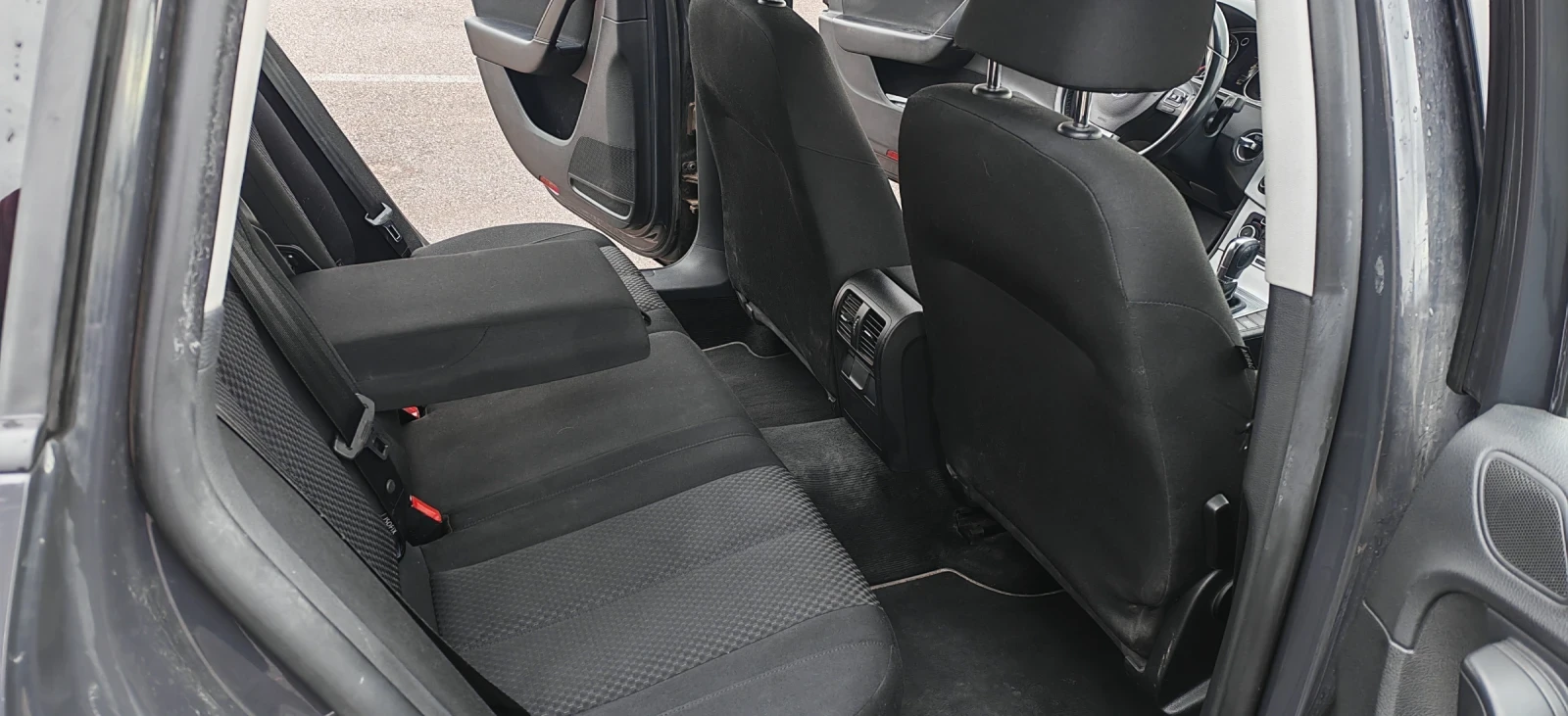 VW Passat 2.0d 140к.с. DSG EURO 5, снимка 14 - Автомобили и джипове - 54818983