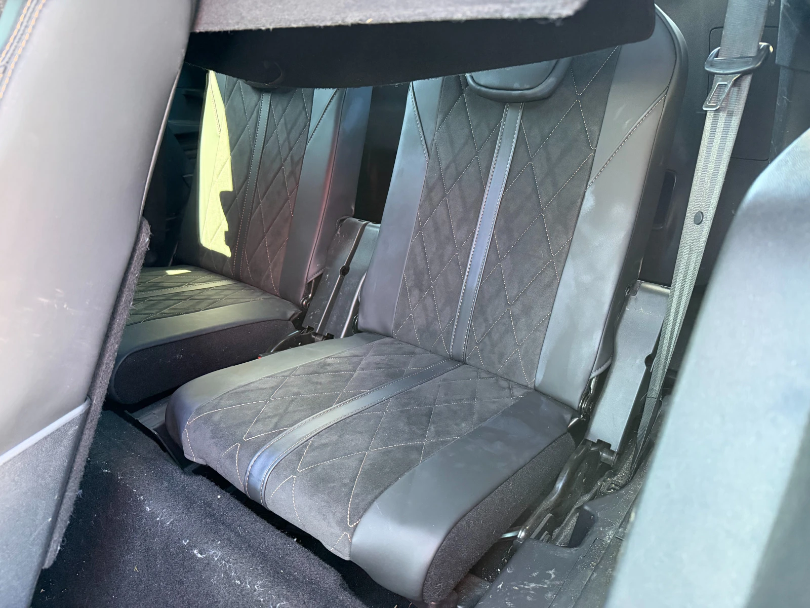 Peugeot 5008 GT-LINE 2.0HDI AVTOMAT/NAVI/KOJA/KAMERA 6+ 1 EURO , снимка 11 - Автомобили и джипове - 54930925