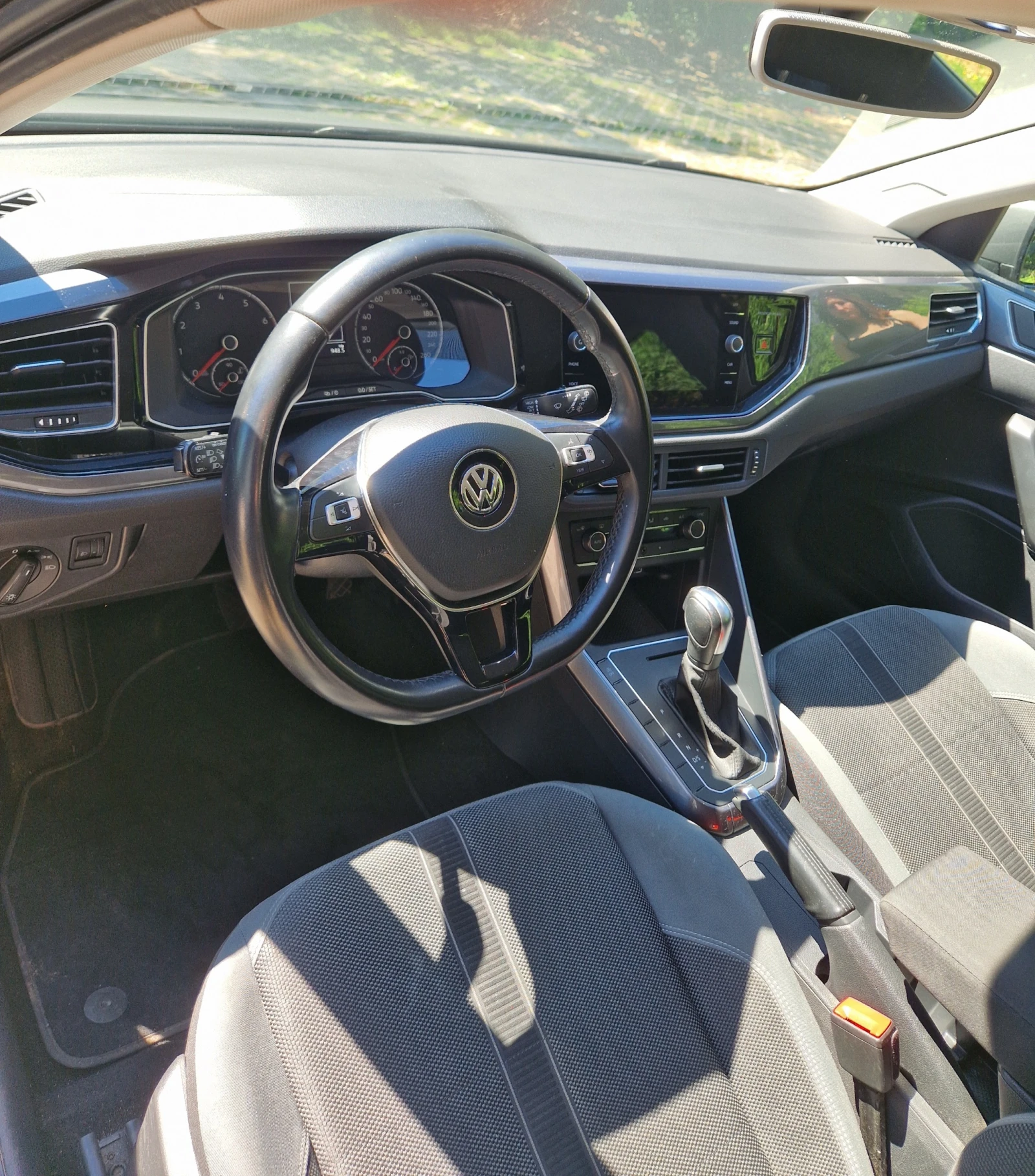 VW Polo, снимка 13 - Автомобили и джипове - 54987524