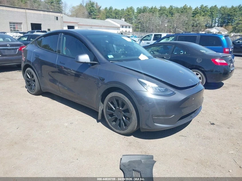 Tesla Model Y LONG RANGE DUAL MOTOR AWD | Mobile.bg � ����������� 1