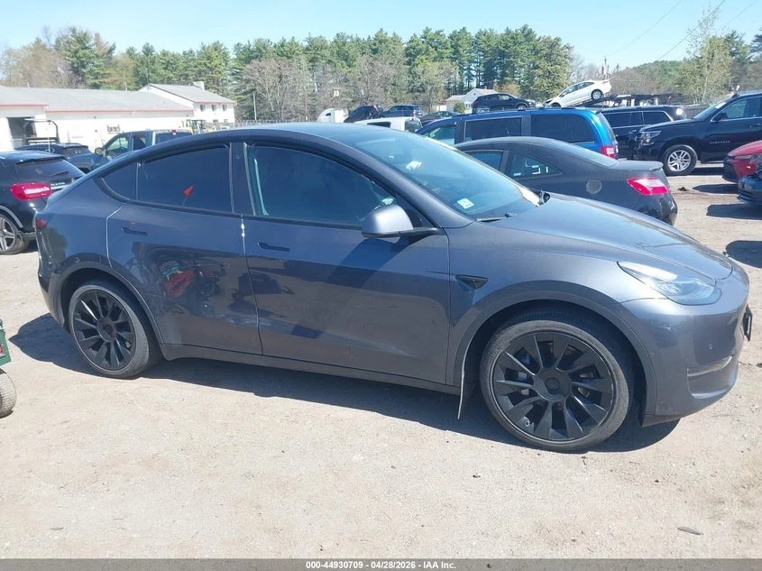Tesla Model Y LONG RANGE DUAL MOTOR AWD | Mobile.bg � ����������� 10