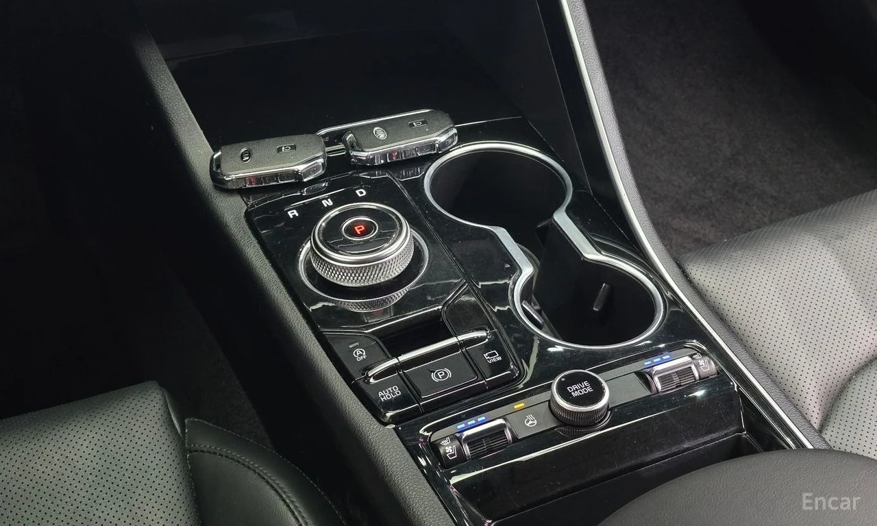 Kia K5 2.0 Prestige* DISTRONIC* ПОДГРЕВ* ОБДУХВАНЕ* КАМЕР, снимка 13 - Автомобили и джипове - 55244821