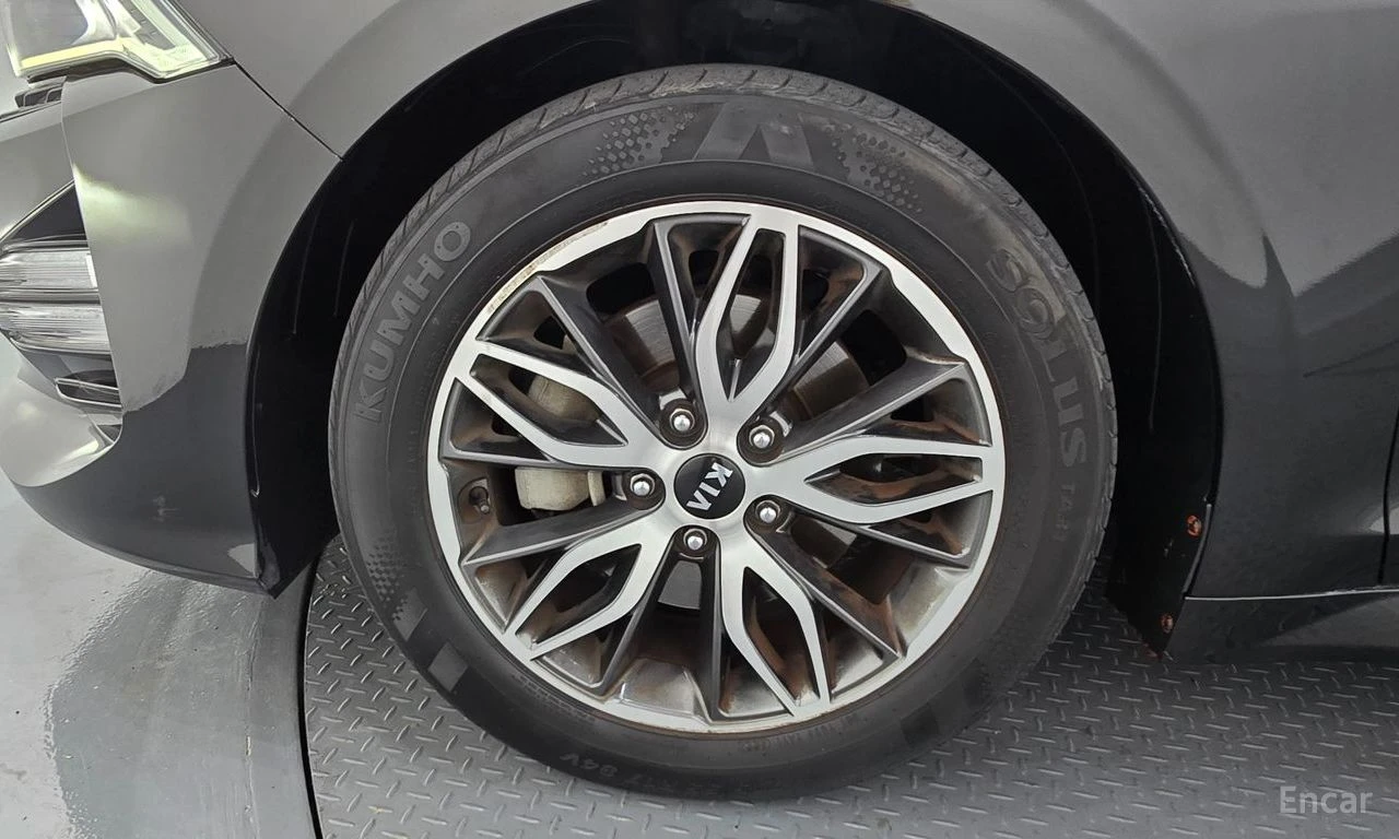 Kia K5 2.0 Prestige* DISTRONIC* ПОДГРЕВ* ОБДУХВАНЕ* КАМЕР, снимка 5 - Автомобили и джипове - 55244821
