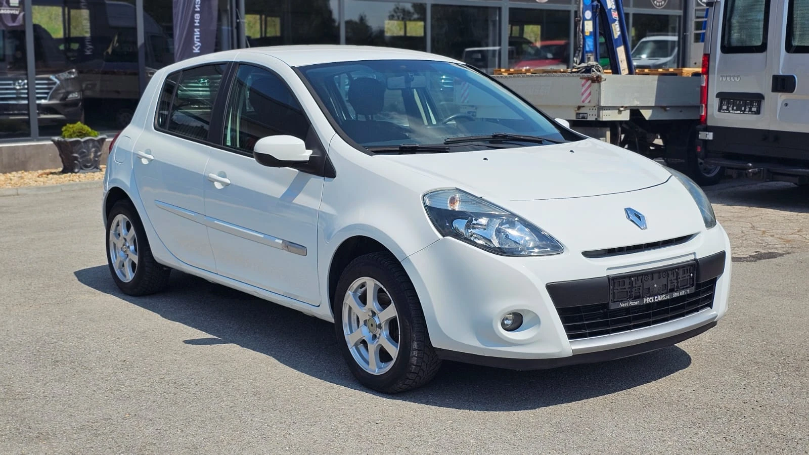 Renault Clio 1.2i LPG IT-НАВИГАЦИЯ-ИСТОРИЯ-ТОП СЪСТ.-ЛИЗИНГ