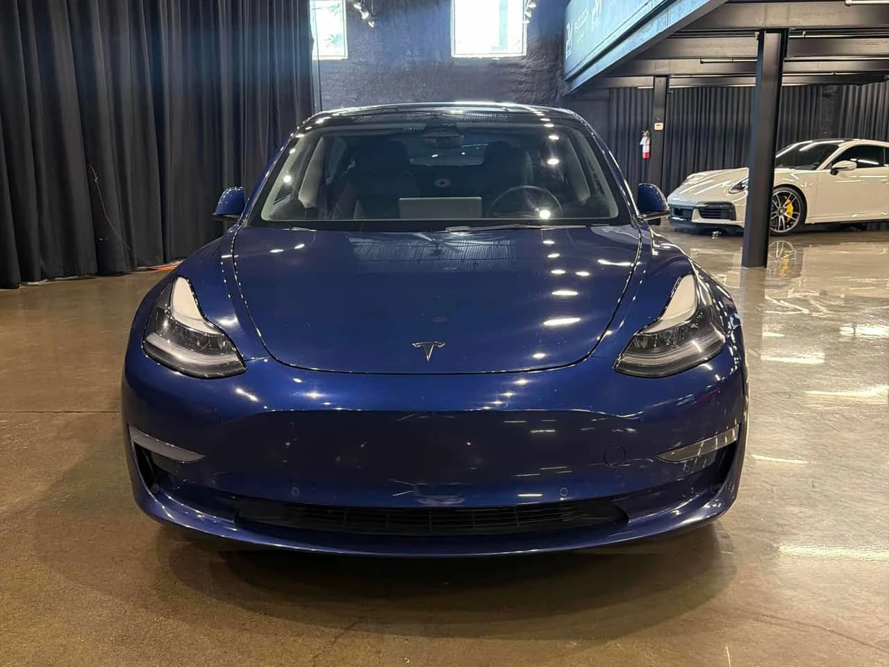 Tesla Model 3 PANO| ПОДГРЕВИ| AUTOPILOT| PREMIUM AUDIO| , снимка 5 - Автомобили и джипове - 55571850