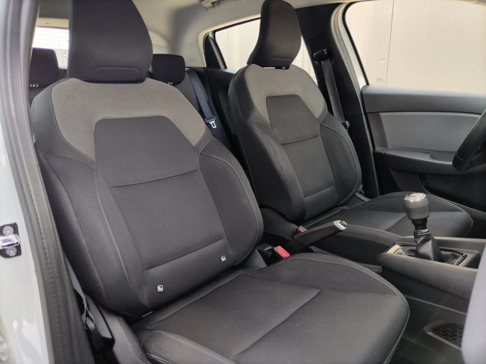 Renault Clio 1.0Tce/ 100�.�./Life | Mobile.bg � ����������� 16